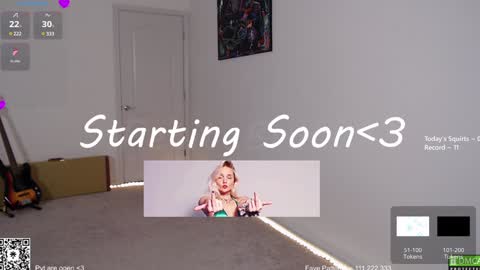 Snapshot of petitebrat chatting on 12-28-24, 10:55 PiperAvery online show from 12-28-24, 10:55