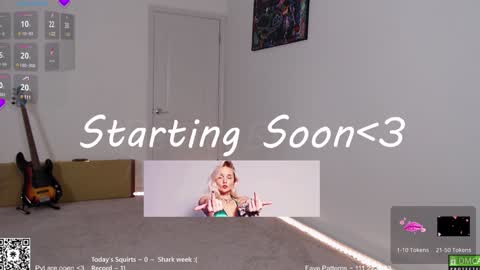 Snapshot of petitebrat chatting on 12-30-24, 09:08 PiperAvery online show from 12-30-24, 09:08