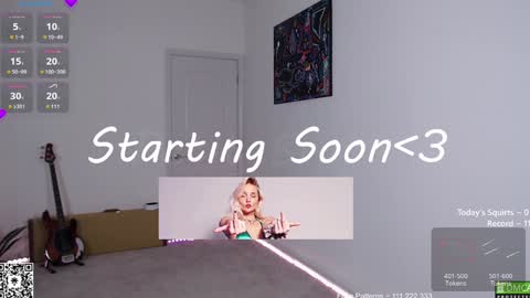 Snapshot of petitebrat chatting on 01-05-25, 09:03 PiperAvery online show from 01-05-25, 09:03