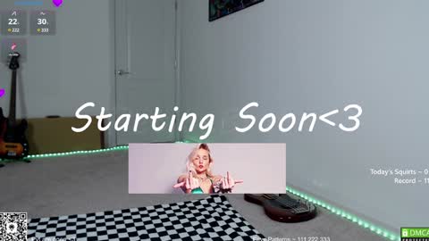 Snapshot of petitebrat chatting on 01-14-25, 10:23 PiperAvery online show from 01-14-25, 10:23