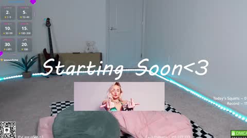 Snapshot of petitebrat chatting on 01-28-25, 02:43 PiperAvery online show from 01-28-25, 02:43