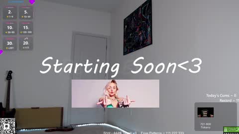 Snapshot of petitebrat chatting on 02-02-25, 12:19 PiperAvery online show from 02-02-25, 12:19