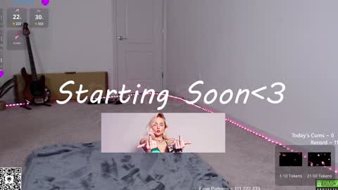 Snapshot of petitebrat chatting on 02-03-25, 07:10 PiperAvery online show from 02-03-25, 07:10