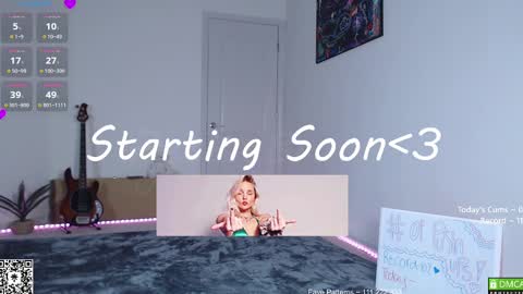 Snapshot of petitebrat chatting on 02-11-25, 12:17 PiperAvery online show from 02-11-25, 12:17