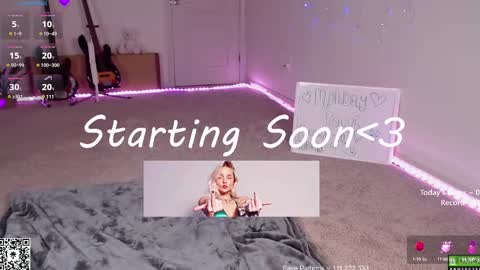 Snapshot of petitebrat chatting on 02-25-25, 01:09 PiperAvery online show from 02-25-25, 01:09