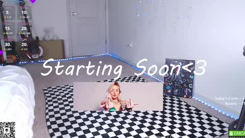 Snapshot of petitebrat chatting on 03-06-25, 09:31 PiperAvery online show from 03-06-25, 09:31