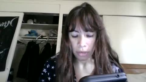 Snapshot of petitedoll30 chatting on 12-31-24, 08:34 Petitedoll30 online show from 12-31-24, 08:34