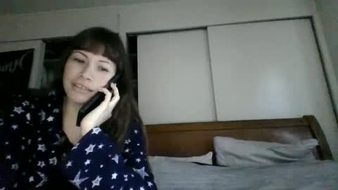 Snapshot of petitedoll30 chatting on 01-16-25, 12:23 Petitedoll30 online show from 01-16-25, 12:23