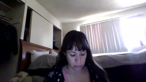 Snapshot of petitedoll30 chatting on 02-04-25, 09:41 Petitedoll30 online show from 02-04-25, 09:41