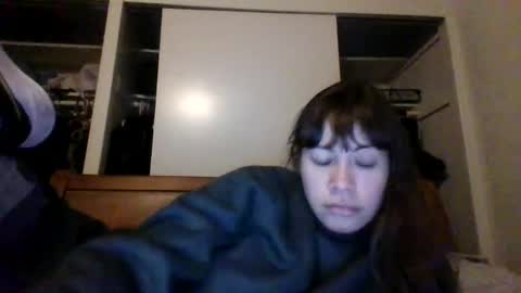 Snapshot of petitedoll30 chatting on 02-12-25, 06:40 Petitedoll30 online show from 02-12-25, 06:40