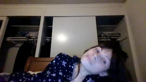 Snapshot of petitedoll30 chatting on 02-15-25, 04:14 Petitedoll30 online show from 02-15-25, 04:14