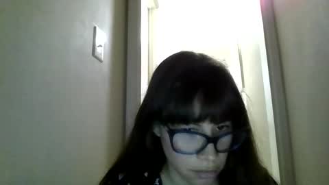 Snapshot of petitedoll30 chatting on 05-30-26, 12:41 Petitedoll30 online show from 05-30-26, 12:41