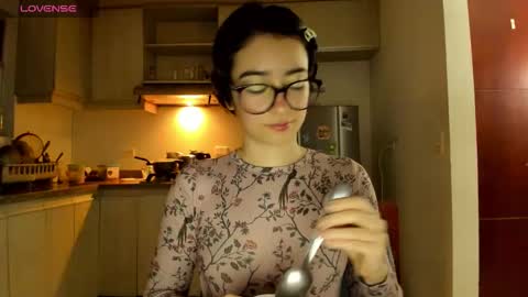 Lunna online show from 02-14-26, 11:45