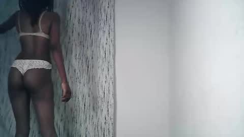 Snapshot of petiteebony_22 chatting on 12-14-25, 03:01 naughty nova online show from 12-14-25, 03:01