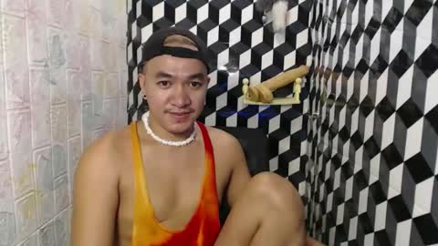Snapshot of petitehugecockxnxxx chatting on 05-17-26, 10:50 Call me jake online show from 05-17-26, 10:50