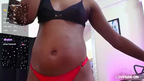 Snapshot of petitelittleebony chatting on 12-10-24, 10:26 little sharon online show from 12-10-24, 10:26