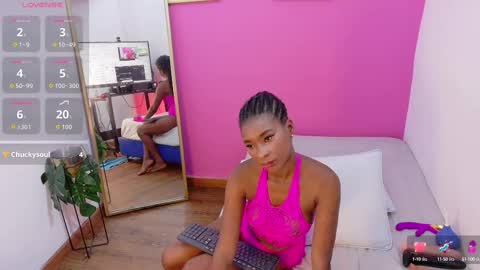 Snapshot of petitelittleebony chatting on 09-24-25, 07:17 little sharon online show from 09-24-25, 07:17