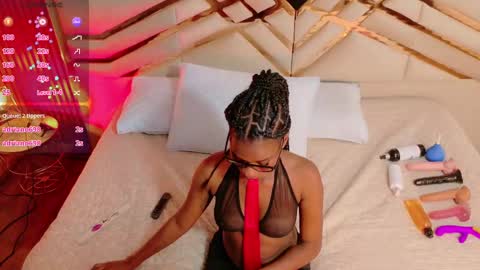 Snapshot of petitelittleebony chatting on 09-26-25, 03:10 little sharon online show from 09-26-25, 03:10