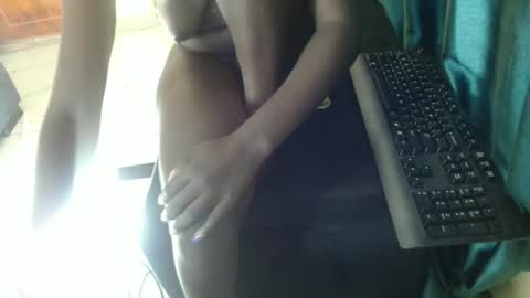 petiteme1 online show from 01-23-25, 03:48