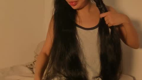 Snapshot of petitgirl_ chatting on 03-09-25, 04:55  J A S S  online show from 03-09-25, 04:55