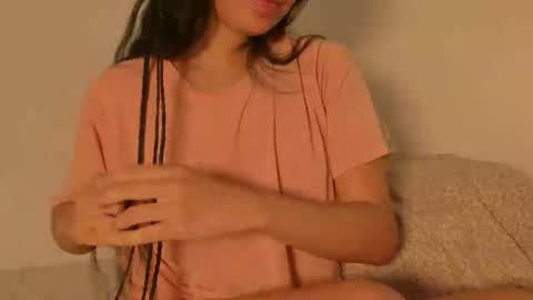 Snapshot of petitgirl_ chatting on 03-10-25, 06:23  J A S S  online show from 03-10-25, 06:23