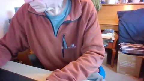 petitwilly online show from 01-15-25, 10:38