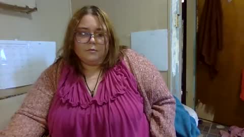 The Aspie Kitty twitterthishunonfire online show from 02-24-26, 06:39