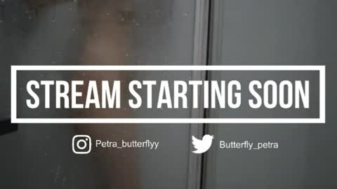 i.. .U can call me Nick ....    Help me to reach 200 thumbs up online show from 04-26-26, 01:14