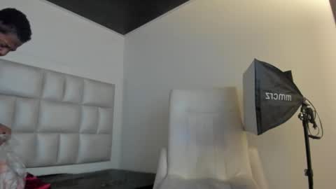 Snapshot of peyton_wat20 chatting on 09-19-25, 12:06 peyton_wat20 online show from 09-19-25, 12:06