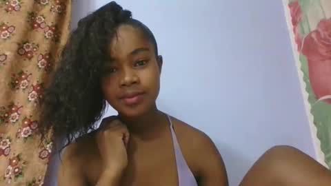 phania185885 online show from 03-29-26, 03:39