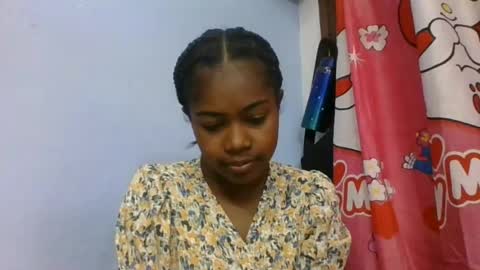 phania185885 online show from 06-15-26, 05:37