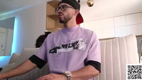 phantom_bigger1 online show from 02-09-26, 07:51