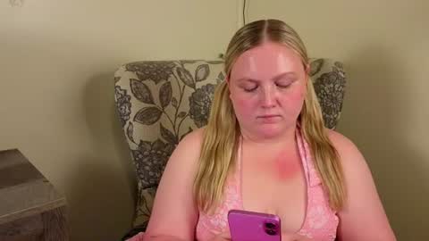 PhatAssBlond online show from 07-08-26, 11:09