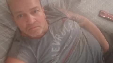 Snapshot of phatbratz chatting on 03-06-25, 03:13 phatbratz online show from 03-06-25, 03:13