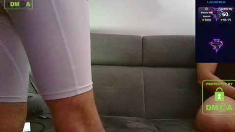 Snapshot of phelippebig chatting on 12-08-24, 08:09 LycraLover online show from 12-08-24, 08:09