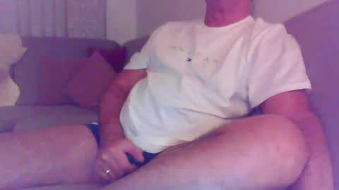 Snapshot of phil279 chatting on 01-22-25, 05:38 Phil online show from 01-22-25, 05:38