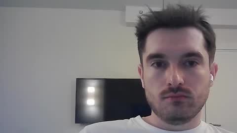 Snapshot of philborison chatting on 02-16-25, 04:42 PhilipBorison online show from 02-16-25, 04:42