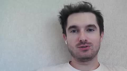 Snapshot of philborison chatting on 11-01-25, 12:07 PhilipBorison online show from 11-01-25, 12:07