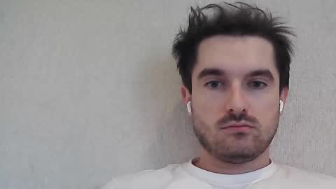 Snapshot of philborison chatting on 11-19-25, 01:22 PhilipBorison online show from 11-19-25, 01:22