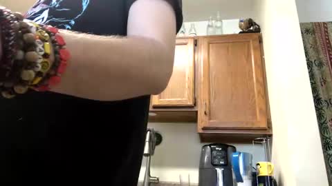 Phil online show from 01-27-25, 04:11