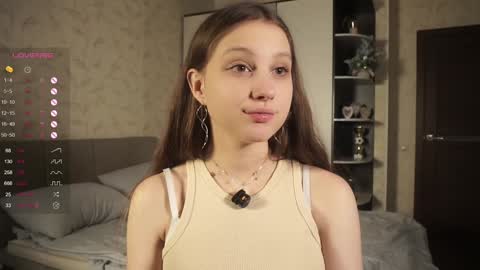 Bella online show from 02-05-25, 02:19