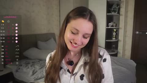 Bella online show from 02-19-25, 12:03