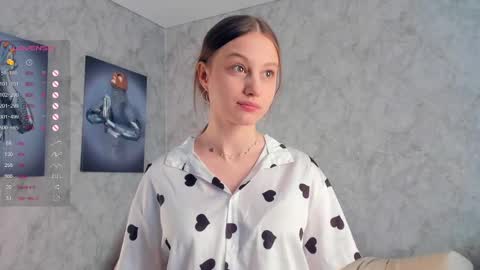 Bella online show from 03-11-25, 12:06