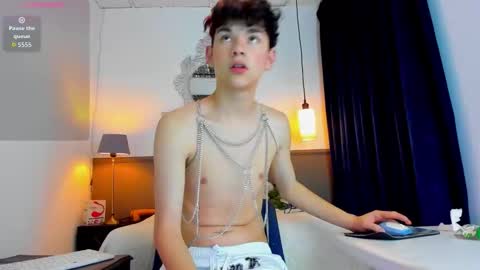 PHILLIP online show from 03-04-26, 05:46