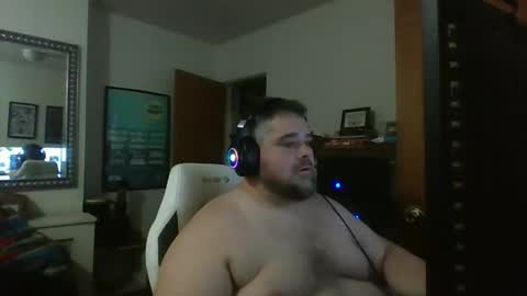 Snapshot of phillybear83 chatting on 10-19-25, 08:48 phillybear83 online show from 10-19-25, 08:48