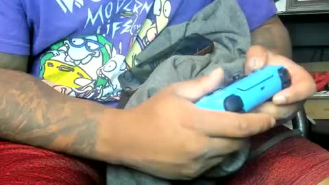 Snapshot of phillydick9 chatting on 12-19-24, 11:18 phillydick9 online show from 12-19-24, 11:18