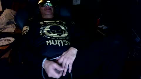 Snapshot of philmemore chatting on 01-12-25, 08:57 philmemore online show from 01-12-25, 08:57