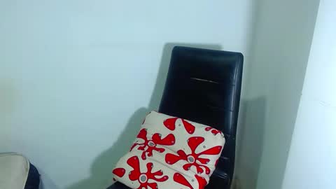 AdnierGnz online show from 01-25-25, 06:24