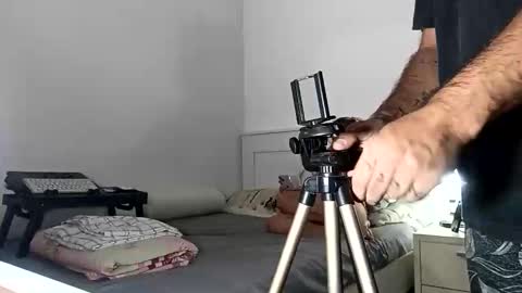 Snapshot of photographerbr chatting on 03-14-26, 10:48 photographerbr online show from 03-14-26, 10:48