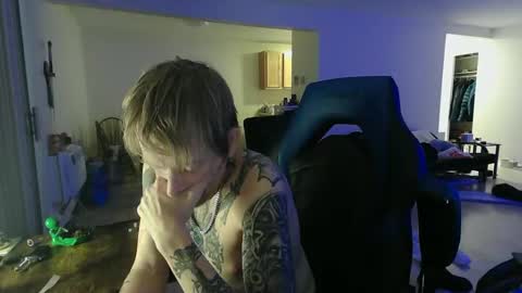 FrankenDaddy online show from 10-25-25, 02:30